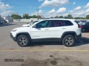 ✅ 2017 Jeep Cherokee Trailhawk L Plus • VIN: 1C4PJMBB3HD236759 • Lot: 43388245. Listed on IAAI with 34,352 mi. Free auction sales archive from the USA and detailed vehicle history report at DreamBid. Image 14.
