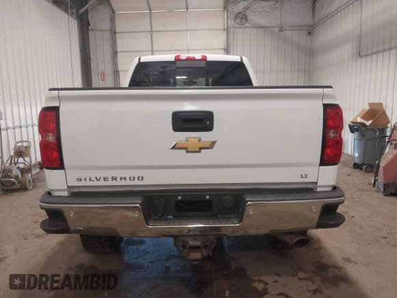 ✅ 2015 Chevrolet Silverado 2500HD LT • VIN: 1GC1KVEG4FF519124 • Lot: 43017987. Listed on IAAI with 144,593 mi. Free auction sales archive from the USA and detailed vehicle history report at DreamBid. Image 16.