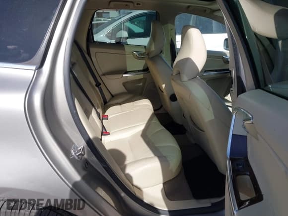 ✅ 2015 Volvo XC60 T5 Drive-E Premier Plus • VIN: YV440MDC6F2589658 • Лот: 41840846. Опубликован ранее на IAAI с пробегом 158 157 миль. Бесплатный доступ к архиву аукционных продаж из США и подробный отчёт об истории автомобиля на DreamBid. Изображение 8.