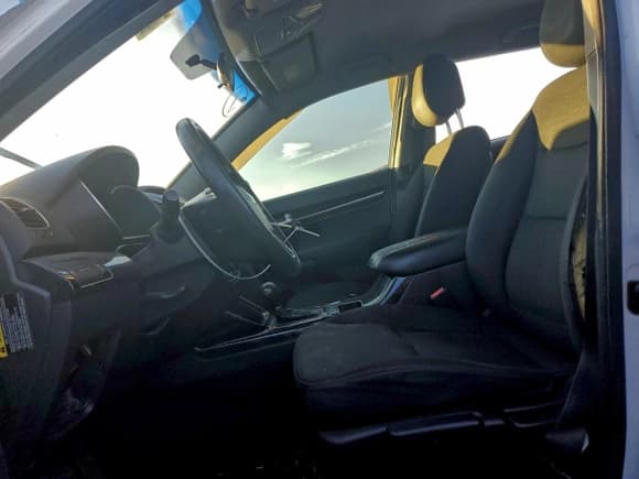 ✅ 2014 Kia Sorento LX • VIN: 5XYKT3A66EG465842 • Lot: 93098945. Listed on Copart with 249,538 mi. Free auction sales archive from the USA and detailed vehicle history report at DreamBid. Image 7.