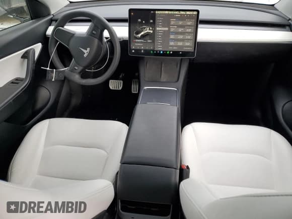 ✅ 2022 Tesla Model Y Performance • VIN: 7SAYGDEF9NF491070 • Lot: 45176675. Listed on Copart with 45,974 mi. Free auction sales archive from the USA and detailed vehicle history report at DreamBid. Image 8.