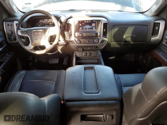 ✅ 2015 GMC Sierra 3500HD SLT • VIN: 1GT423C83FF602881 • Лот: 77644134. Опубликован ранее на Copart с пробегом 257 725 миль. Бесплатный доступ к архиву аукционных продаж из США и подробный отчёт об истории автомобиля на DreamBid. Изображение 8.