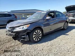 2017 Honda Accord EX-L z VIN JHMCR6F52HC012488, wystawiony jako Copart lot #87398055 z przebiegiem 71 131 mil mil oraz Szkoda całkowita • Salvage title. Historia ofert i sprzedaży dostępna na DreamBid. Obrazek 1.