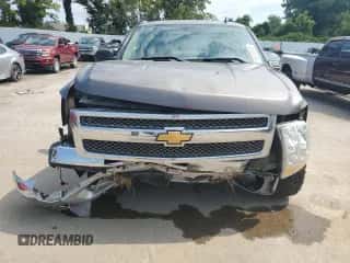 2012 Chevrolet Silverado 1500 LT z VIN 1GCRKSE71CZ341474, wystawiony jako Copart lot #69010865 z przebiegiem Nie podano mil oraz Szkoda całkowita • Salvage title. Historia ofert i sprzedaży dostępna na DreamBid. Obrazek 5.
