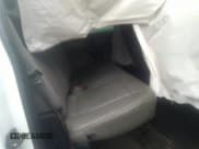 ✅ 2019 Ford F-250 XL • VIN: 1FT7W2B65KEE88605 • Lot: 42102647. Wystawiony na IAAI z przebiegiem 126 369 mil. Bezpłatny archiwum sprzedaży aukcyjnych z USA i szczegółowy raport historii pojazdu na DreamBid. Zdjęcie 8.