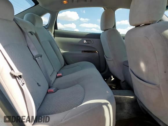 ✅ 2006 Buick LaCrosse CX • VIN: 2G4WC552761110416 • Lot: 82207055. Listed on Copart with 103,239 mi. Free auction sales archive from the USA and detailed vehicle history report at DreamBid. Image 10.