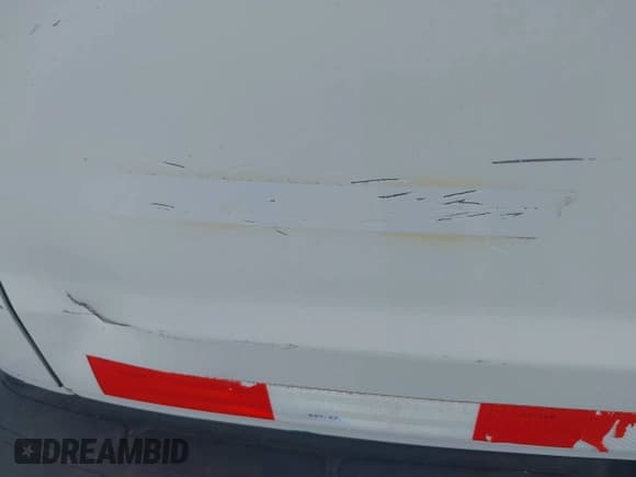 ✅ 2015 Chevrolet Express Cargo • VIN: 1GCWGFCF0F1151304 • Lot: 42776223. Wystawiony na IAAI z przebiegiem 213 156 mil. Bezpłatny archiwum sprzedaży aukcyjnych z USA i szczegółowy raport historii pojazdu na DreamBid. Zdjęcie 6.