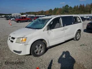 ✅ 2009 Dodge Grand Caravan SE • VIN: 2D8HN44E79R590364 • Lot: 91692305. Listed on Copart with 215,476 mi. Free auction sales archive from the USA and detailed vehicle history report at DreamBid. Image 1.