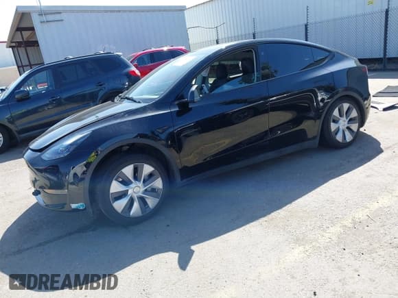 ✅ 2024 Tesla Model Y Long Range • VIN: 7SAYGDEE0RF078242 • Lot: 41808826. Wystawiony na IAAI z przebiegiem 59 581 mil. Bezpłatny archiwum sprzedaży aukcyjnych z USA i szczegółowy raport historii pojazdu na DreamBid. Zdjęcie 2.