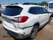 ✅ 2023 Subaru Ascent Limited • VIN: 4S4WMARD8P3456892 • Lot: 42332518. Wystawiony na IAAI z przebiegiem 127 139 mil. Bezpłatny archiwum sprzedaży aukcyjnych z USA i szczegółowy raport historii pojazdu na DreamBid. Zdjęcie 4.