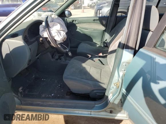 ✅ 1997 Ford Escort LX • VIN: 3FALP15P7VR172687 • Lot: 74506914. Listed on Copart with 92,314 mi. Free auction sales archive from the USA and detailed vehicle history report at DreamBid. Image 7.