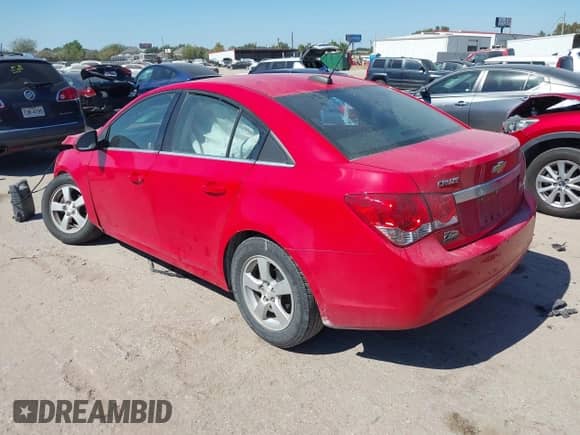 2015 Chevrolet Cruze LT z VIN 1G1PC5SB4F7177368, wystawiony jako IAAI lot #43439452 z przebiegiem 88 678 mil mil oraz . Historia ofert i sprzedaży dostępna na DreamBid. Obrazek 3.