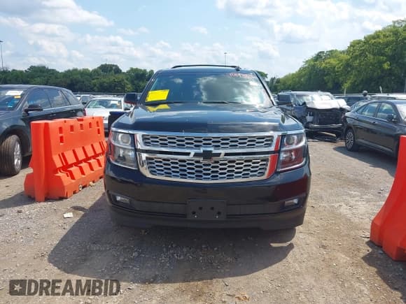 ✅ 2019 Chevrolet Tahoe LT • VIN: 1GNSCBKC2KR100478 • Lot: 42993812. Listed on IAAI with 121,861 mi. Free auction sales archive from the USA and detailed vehicle history report at DreamBid. Image 12.