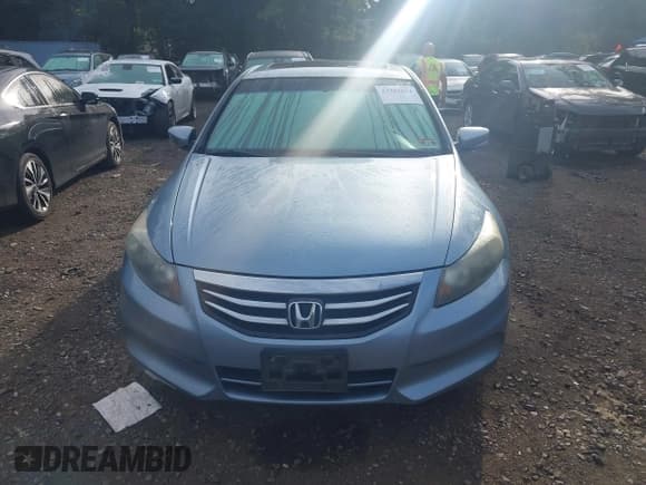 ✅ 2011 Honda Accord EX • VIN: 1HGCP2F75BA089152 • Лот: 43281031. Опубликован ранее на IAAI с пробегом 173 756 миль. Бесплатный доступ к архиву аукционных продаж из США и подробный отчёт об истории автомобиля на DreamBid. Изображение 12.
