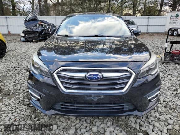 ✅ 2019 Subaru Legacy Limited • VIN: 4S3BNAN64K3014529 • Lot: 92629085. Wystawiony na Copart z przebiegiem 137 941 mil. Bezpłatny archiwum sprzedaży aukcyjnych z USA i szczegółowy raport historii pojazdu na DreamBid. Zdjęcie 5.