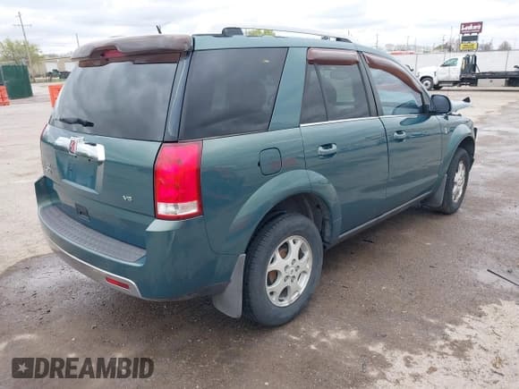 ✅ 2006 Saturn VUE • VIN: 5GZCZ53466S880616 • Lot: 41957587. Wystawiony na IAAI z przebiegiem 106 263 mil. Bezpłatny archiwum sprzedaży aukcyjnych z USA i szczegółowy raport historii pojazdu na DreamBid. Zdjęcie 4.