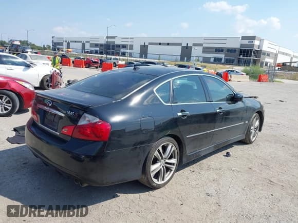 ✅ 2009 Infiniti M • VIN: JNKBY01E39M700076 • Lot: 43230832. Listed on IAAI with 128,325 mi. Free auction sales archive from the USA and detailed vehicle history report at DreamBid. Image 4.