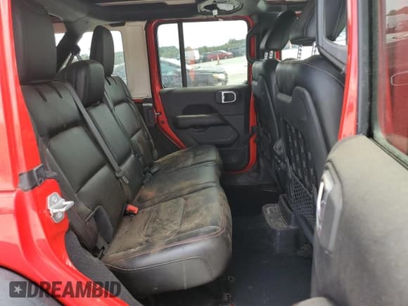 ✅ 2021 Jeep Wrangler Unlimited Rubicon • VIN: 1C4HJXFN5MW709473 • Lot: 85487315. Wystawiony na Copart z przebiegiem 38 005 mil. Bezpłatny archiwum sprzedaży aukcyjnych z USA i szczegółowy raport historii pojazdu na DreamBid. Zdjęcie 10.