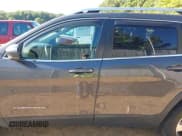 ✅ 2019 Jeep Cherokee Limited • VIN: 1C4PJMDX2KD393991 • Лот: 43072610. Опубликован ранее на IAAI с пробегом 58 848 миль. Бесплатный доступ к архиву аукционных продаж из США и подробный отчёт об истории автомобиля на DreamBid. Изображение 14.