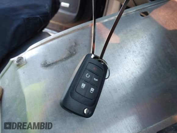 2014 Chevrolet Impala LTZ with VIN 2G1155S36E9302277, listed as a IAAI auction lot 43409970 with 212,602 mi miles and . Bid and sale history available at DreamBid. Image 11.