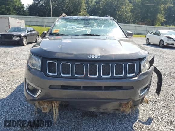 2018 Jeep Compass Limited с VIN 3C4NJDCB9JT249070, выставлен на аукционе Copart как лот 71782965 с пробегом 163 094 миль миль и Списание • Salvage title. История ставок и продаж доступна на DreamBid. Изображение 5.