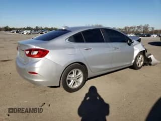 ✅ 2016 Chevrolet Cruze LT • VIN: 1G1BE5SM1G7256164 • Lot: 68632982. Wystawiony na Copart z przebiegiem 61 820 mil. Bezpłatny archiwum sprzedaży aukcyjnych z USA i szczegółowy raport historii pojazdu na DreamBid. Zdjęcie 3.