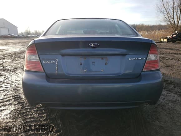 ✅ 2005 Subaru Legacy Limited • VIN: 4S3BL626057217289 • Lot: 86834904. Wystawiony na Copart z przebiegiem 188 773 mil. Bezpłatny archiwum sprzedaży aukcyjnych z USA i szczegółowy raport historii pojazdu na DreamBid. Zdjęcie 6.