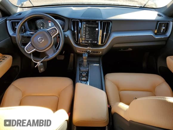 ✅ 2019 Volvo XC60 Momentum • VIN: YV4A22RK8K1337296 • Lot: 85289505. Listed on Copart with 57,569 mi. Free auction sales archive from the USA and detailed vehicle history report at DreamBid. Image 8.