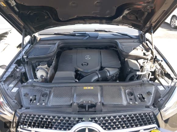 ✅ 2024 Mercedes-Benz GLE 350 • VIN: 4JGFB4FB8RB101286 • Lot: 43056363. Listed on IAAI with 14,734 mi. Free auction sales archive from the USA and detailed vehicle history report at DreamBid. Image 10.