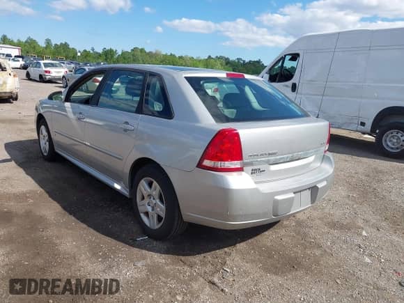 2007 Chevrolet Malibu Maxx LT z VIN 1G1ZT68N77F245976, wystawiony jako IAAI lot #41975735 z przebiegiem 217 210 mil mil oraz . Historia ofert i sprzedaży dostępna na DreamBid. Obrazek 3.