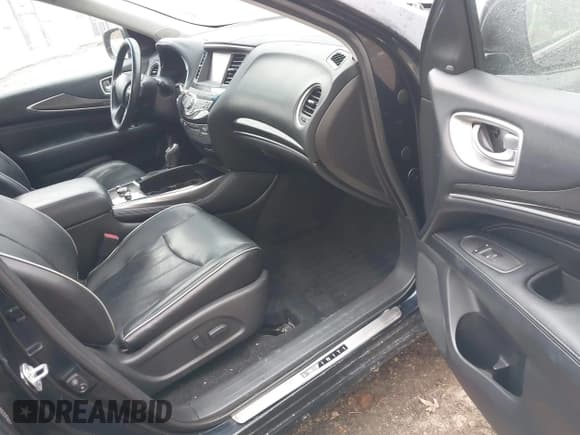 ✅ 2016 Infiniti QX60 • VIN: 5N1AL0MM7GC522606 • Lot: 43627992. Listed on IAAI with 100,980 mi. Free auction sales archive from the USA and detailed vehicle history report at DreamBid. Image 5.