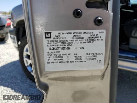 2001 Chevrolet Silverado 1500 LT z VIN 2GCEC19T711353292, wystawiony jako Copart lot #67295735 z przebiegiem Nie podano mil oraz Szkoda całkowita • Salvage title. Historia ofert i sprzedaży dostępna na DreamBid. Obrazek 13.