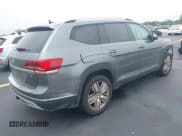 ✅ 2019 Volkswagen Atlas SEL • VIN: 1V2ER2CA4KC554685 • Lot: 42430568. Wystawiony na IAAI z przebiegiem 41 626 mil. Bezpłatny archiwum sprzedaży aukcyjnych z USA i szczegółowy raport historii pojazdu na DreamBid. Zdjęcie 4.