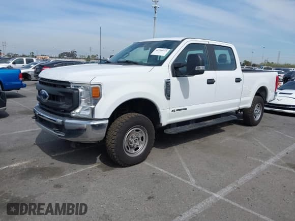 ✅ 2022 Ford F-250 XL • VIN: 1FT7W2BT5NEC17344 • Lot: 41756544. Wystawiony na IAAI z przebiegiem 76 880 mil. Bezpłatny archiwum sprzedaży aukcyjnych z USA i szczegółowy raport historii pojazdu na DreamBid. Zdjęcie 2.