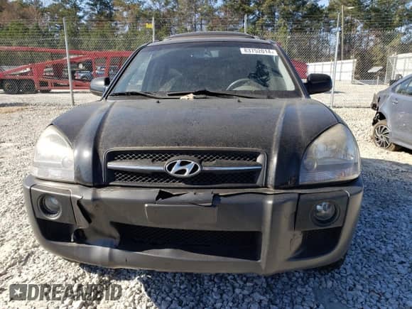 2008 Hyundai Tucson SE z VIN KM8JN12D58U896968, wystawiony jako Copart lot #83752014 z przebiegiem 114 904 mil mil oraz Czysty tytuł • Clean title. Historia ofert i sprzedaży dostępna na DreamBid. Obrazek 5.