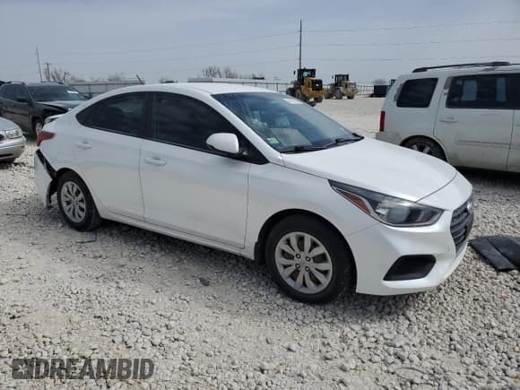 ✅ 2018 Hyundai Accent SE • VIN: 3KPC24A31JE033525 • Лот: 48105105. Опубликован ранее на Copart с пробегом 85 641 миль. Бесплатный доступ к архиву аукционных продаж из США и подробный отчёт об истории автомобиля на DreamBid. Изображение 4.