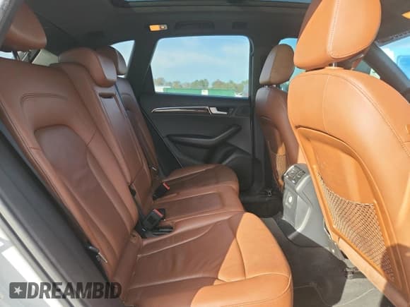 ✅ 2012 Audi Q5 Premium Plus • VIN: WA1LFAFP4CA129342 • Лот: 92809615. Опубликован ранее на Copart с пробегом 189 224 миль. Бесплатный доступ к архиву аукционных продаж из США и подробный отчёт об истории автомобиля на DreamBid. Изображение 11.