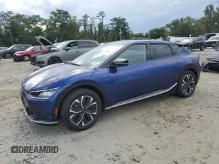 ✅ 2024 Kia EV6 Wind • VIN: KNDC3DLC2R5195777 • Lot: 71483995. Wystawiony na Copart z przebiegiem 21 150 mil. Bezpłatny archiwum sprzedaży aukcyjnych z USA i szczegółowy raport historii pojazdu na DreamBid. Zdjęcie 1.