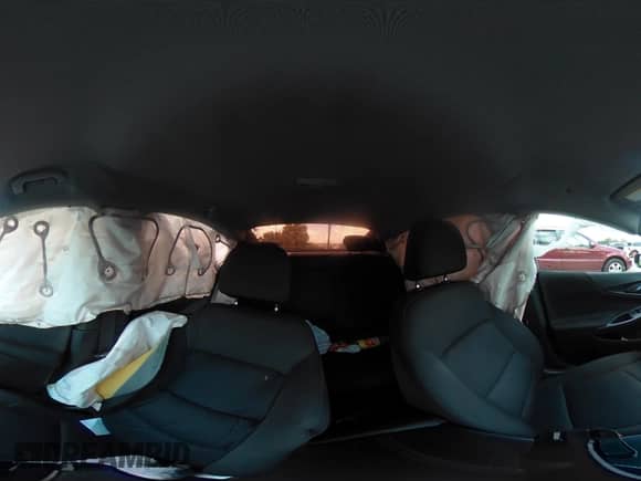 2018 Chevrolet Malibu LT z VIN 1G1ZD5ST0JF216213, wystawiony jako IAAI lot #43041774 z przebiegiem 95 829 mil mil oraz . Historia ofert i sprzedaży dostępna na DreamBid. Obrazek 18.