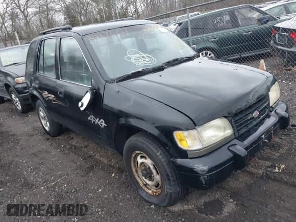 ✅ 1997 Kia Sportage • VIN: KNDJA7236V5548614 • Lot: 41865522. Wystawiony na IAAI z przebiegiem Nie podano. Bezpłatny archiwum sprzedaży aukcyjnych z USA i szczegółowy raport historii pojazdu na DreamBid. Zdjęcie 1.