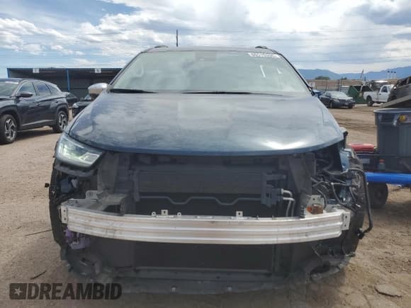 ✅ 2023 Chrysler Pacifica Limited • VIN: 2C4RC3GG8PR544703 • Lot: 66515355. Listed on Copart with 28,028 mi. Free auction sales archive from the USA and detailed vehicle history report at DreamBid. Image 5.
