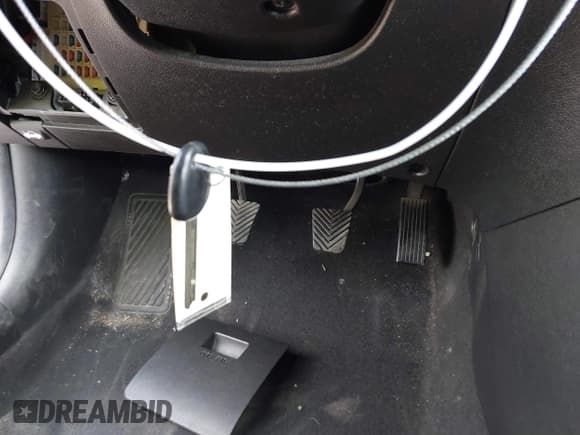 ✅ 2015 Hyundai Accent Sport • VIN: KMHCU5AEXFU201247 • Lot: 43510950. Wystawiony na IAAI z przebiegiem 138 531 mil. Bezpłatny archiwum sprzedaży aukcyjnych z USA i szczegółowy raport historii pojazdu na DreamBid. Zdjęcie 11.