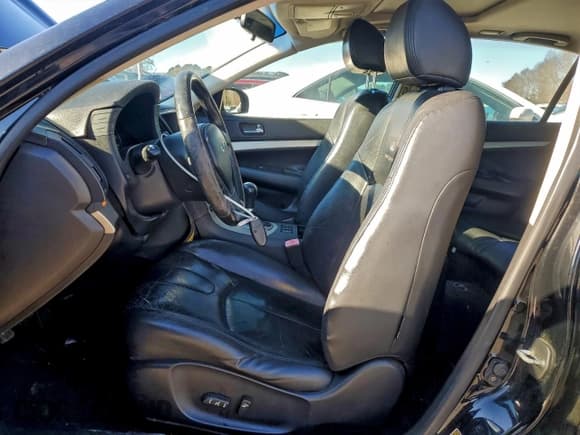 ✅ 2007 Infiniti G35 G35x • VIN: JNKBV61F47M803329 • Lot: 95287185. Wystawiony na Copart z przebiegiem 218 088 mil. Bezpłatny archiwum sprzedaży aukcyjnych z USA i szczegółowy raport historii pojazdu na DreamBid. Zdjęcie 7.