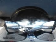 ✅ 2010 Mercedes-Benz E 350 Sport • VIN: WDDHF8HB9AA066246 • Lot: 43770743. Listed on IAAI with 130,753 mi. Free auction sales archive from the USA and detailed vehicle history report at DreamBid. Image 19.