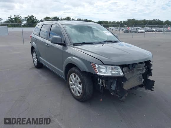 ✅ 2019 Dodge Journey SE • VIN: 3C4PDCBB2KT701518 • Lot: 43555749. Wystawiony na IAAI z przebiegiem 83 486 mil. Bezpłatny archiwum sprzedaży aukcyjnych z USA i szczegółowy raport historii pojazdu na DreamBid. Zdjęcie 1.