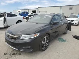 ✅ 2017 Honda Accord Touring • VIN: 1HGCT2B0XHA003217 • Lot: 50633035. Wystawiony na Copart z przebiegiem 68 162 mil. Bezpłatny archiwum sprzedaży aukcyjnych z USA i szczegółowy raport historii pojazdu na DreamBid. Zdjęcie 1.