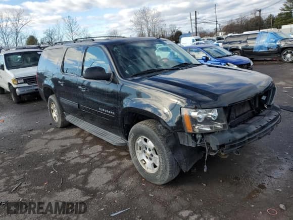 ✅ 2013 Chevrolet Suburban LT • VIN: 1GNSKJE78DR285229 • Lot: 85232824. Wystawiony na Copart z przebiegiem Nie podano. Bezpłatny archiwum sprzedaży aukcyjnych z USA i szczegółowy raport historii pojazdu na DreamBid. Zdjęcie 4.