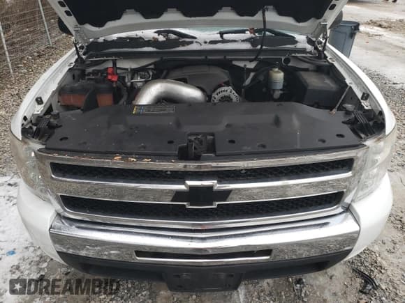 ✅ 2010 Chevrolet Silverado 1500 LT • VIN: 1GCPKSE02AZ159595 • Lot: 45108085. Listed on Copart with 155,772 mi. Free auction sales archive from the USA and detailed vehicle history report at DreamBid. Image 11.