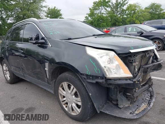 ✅ 2011 Cadillac SRX Luxury Collection • VIN: 3GYFNAEY5BS673730 • Lot: 42847618. Wystawiony na IAAI z przebiegiem 126 351 mil. Bezpłatny archiwum sprzedaży aukcyjnych z USA i szczegółowy raport historii pojazdu na DreamBid. Zdjęcie 12.