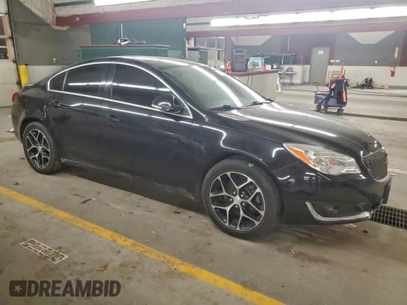 ✅ 2017 Buick Regal Sport Touring • VIN: 2G4GL5EXXH9198706 • Лот: 91890155. Опубликован ранее на Copart с пробегом 86 117 миль. Бесплатный доступ к архиву аукционных продаж из США и подробный отчёт об истории автомобиля на DreamBid. Изображение 4.